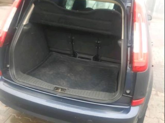 Ford C-MAX - фото 3