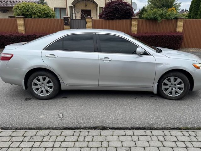 Toyota Camry - зображення 4