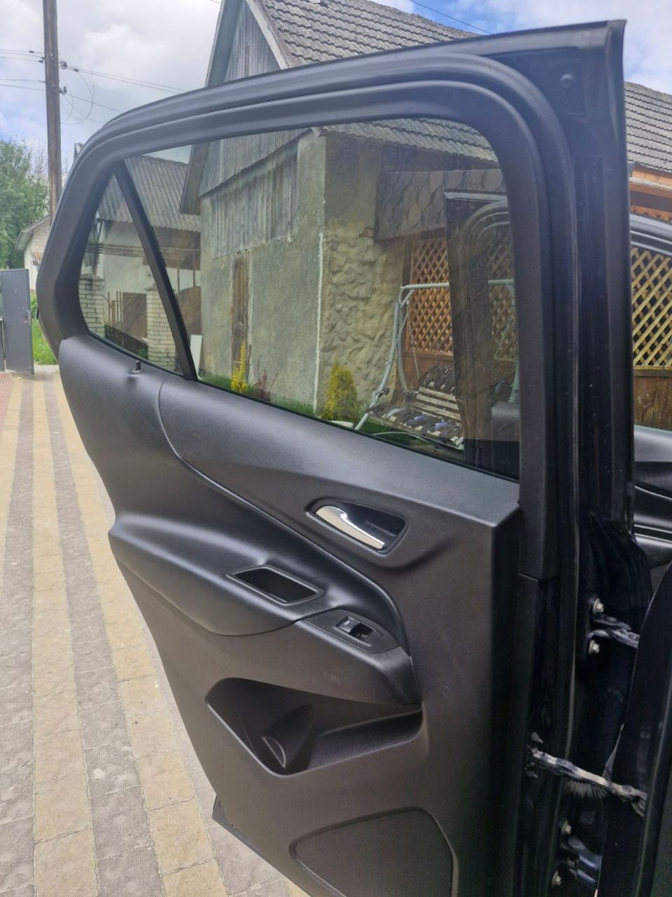 Chevrolet Equinox - фото 10