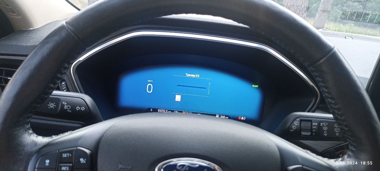 Ford Escape - фото 15