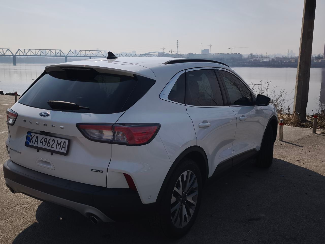 Ford Escape - фото 10