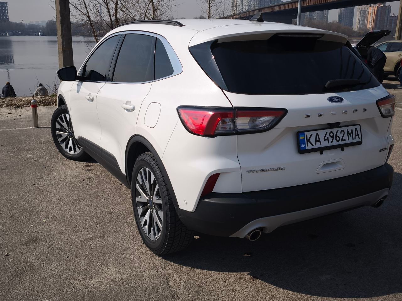 Ford Escape - фото 5