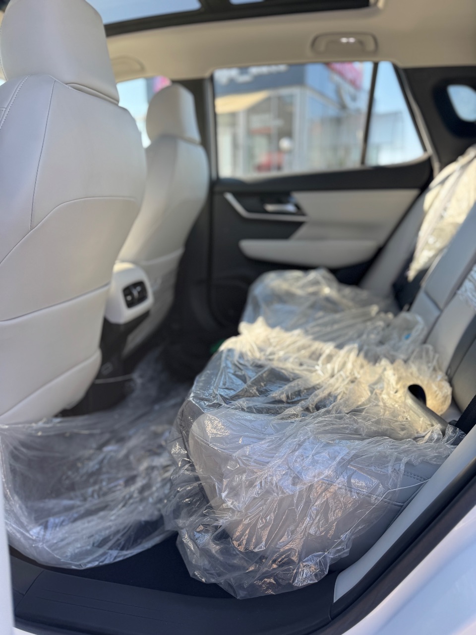 Mitsubishi Airtrek - фото 15