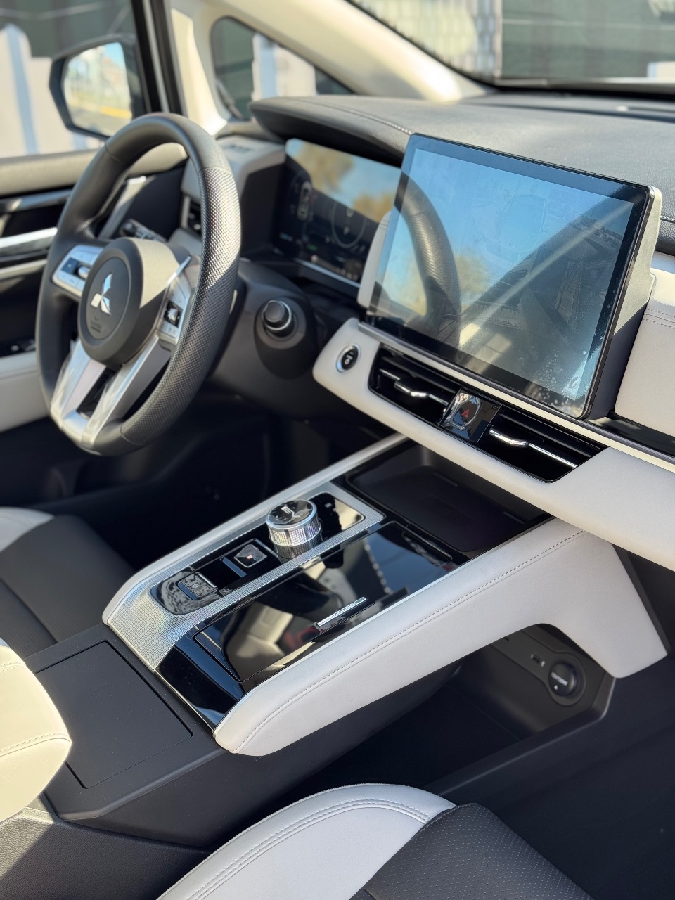 Mitsubishi Airtrek - фото 18