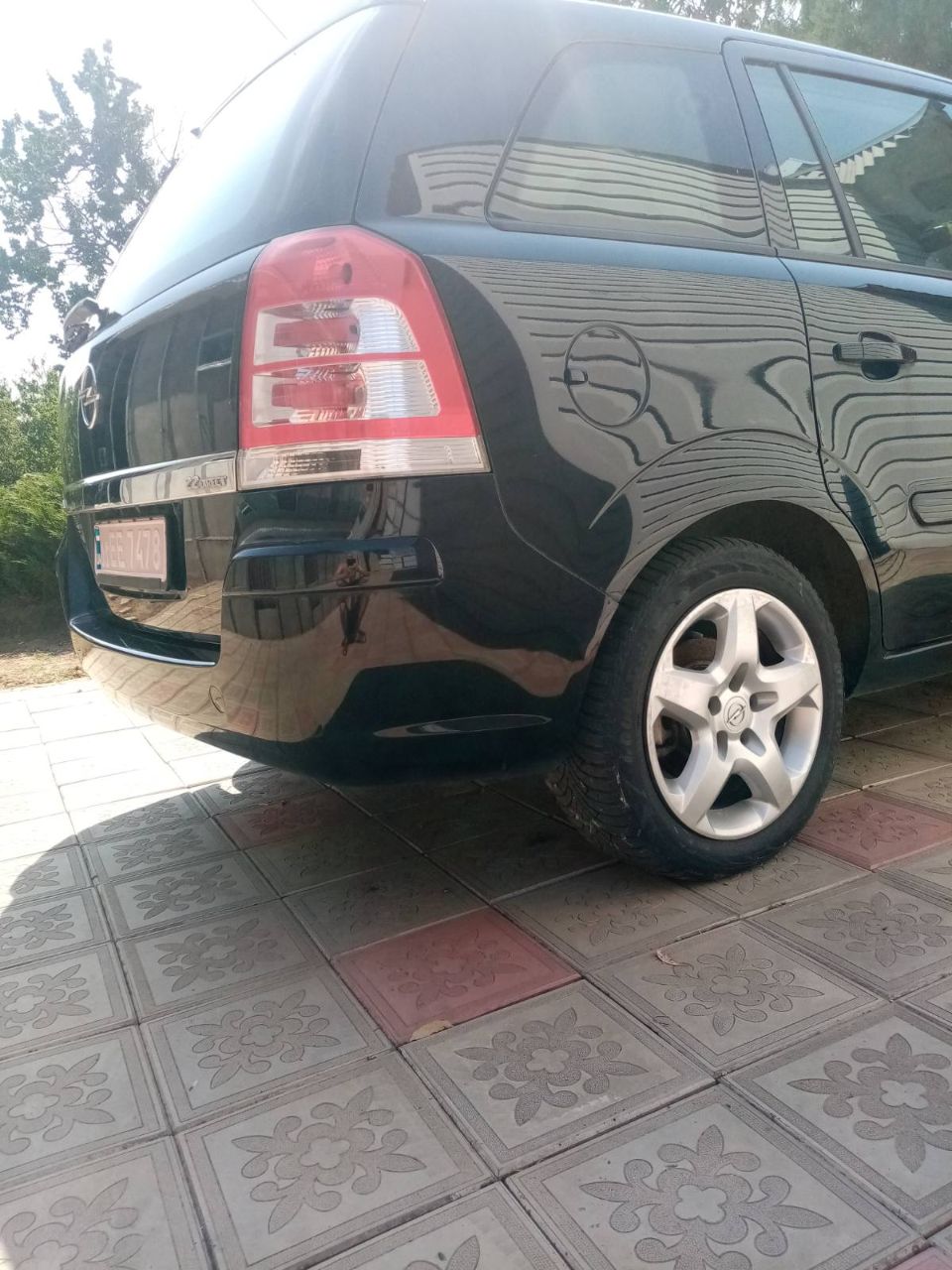 Opel Zafira - фото 7