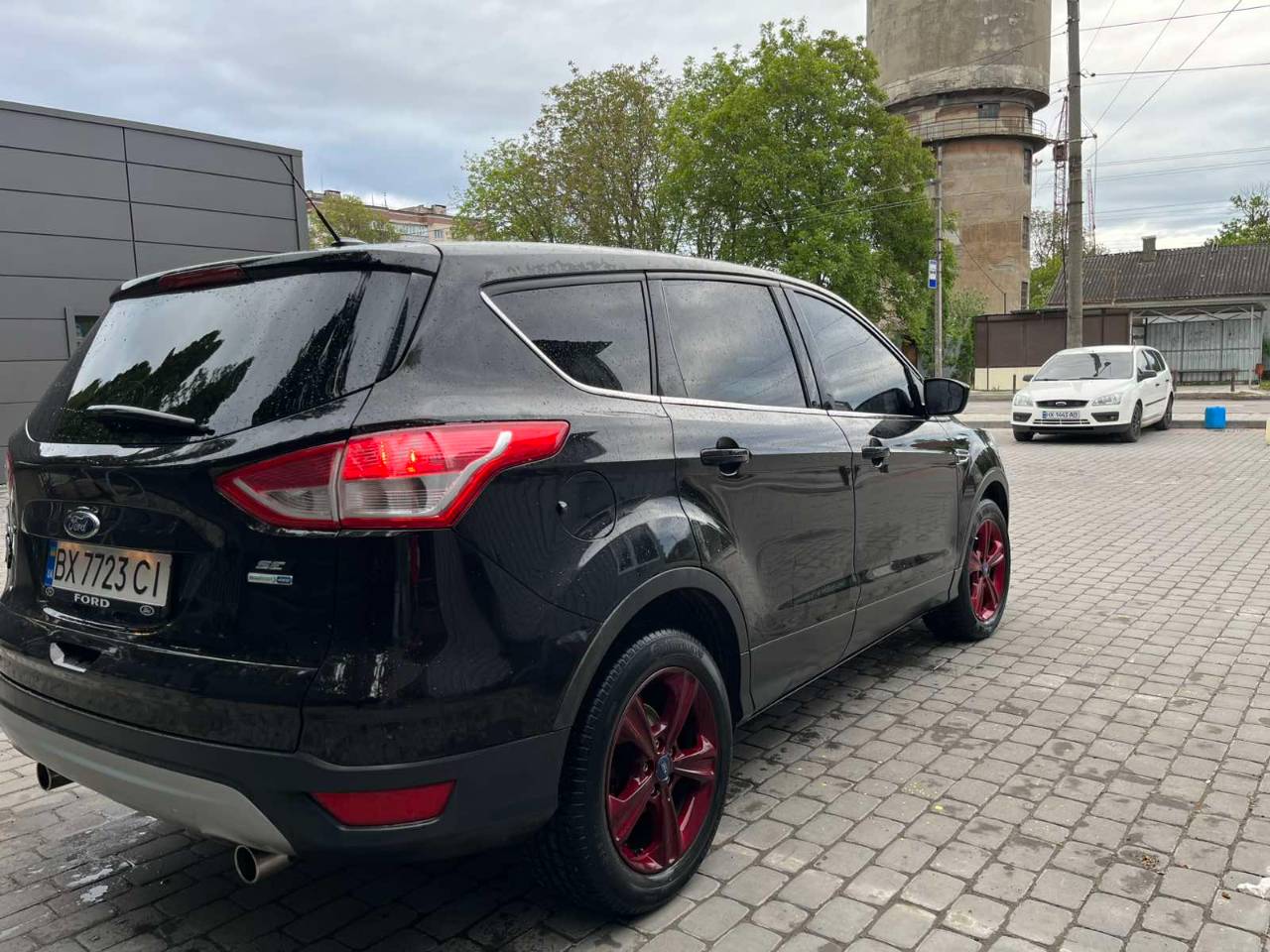 Ford Escape - фото 10