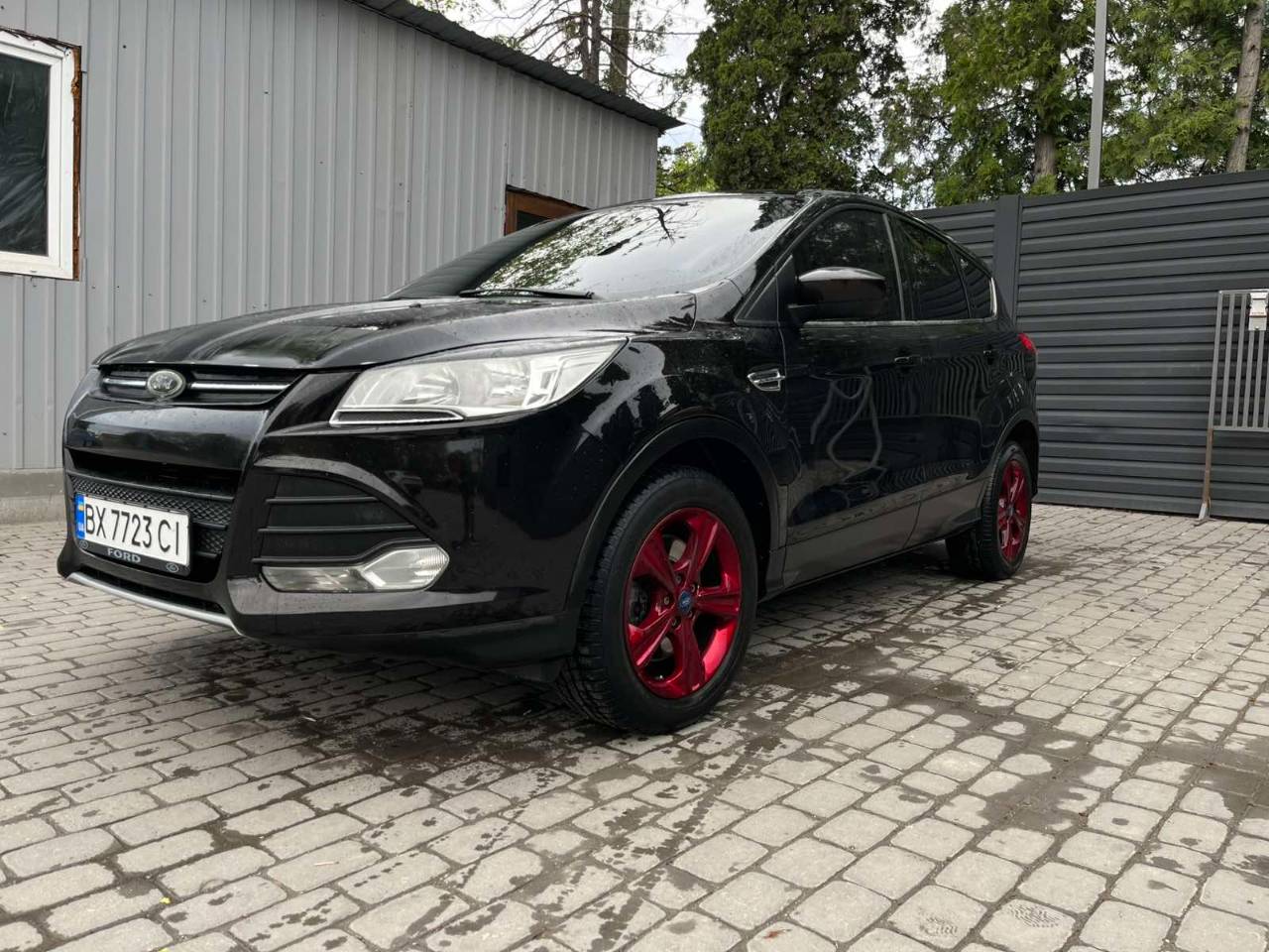 Ford Escape - фото 13