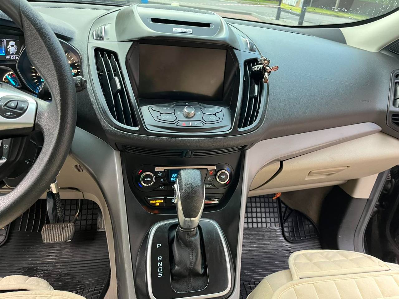 Ford Escape - фото 25