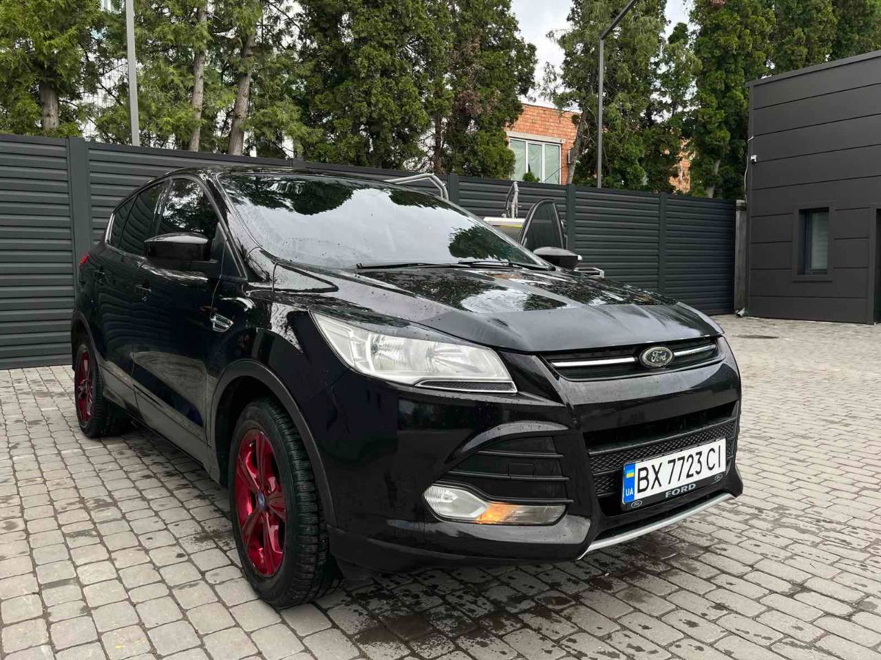 Ford Escape - фото 5