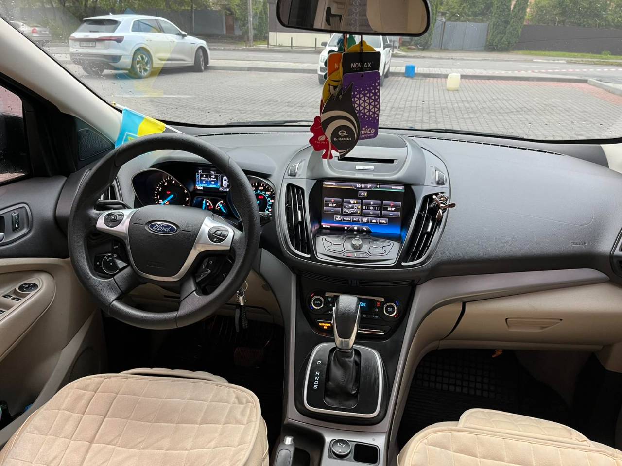 Ford Escape - фото 14