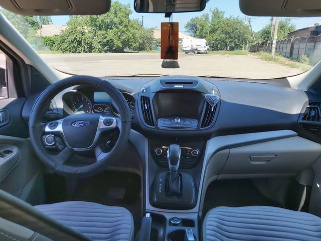 Ford Escape - фото 4