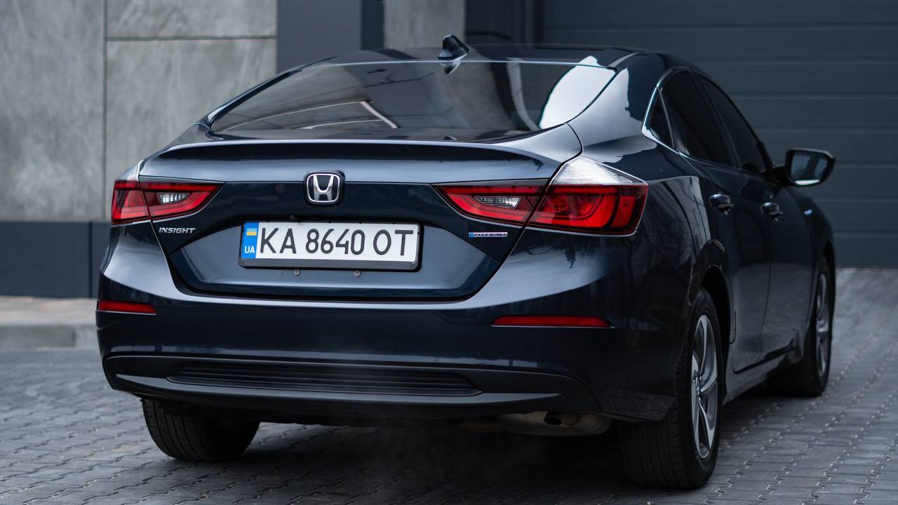 Honda Insight - фото 2