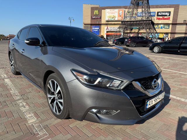 Nissan Maxima - зображення 1