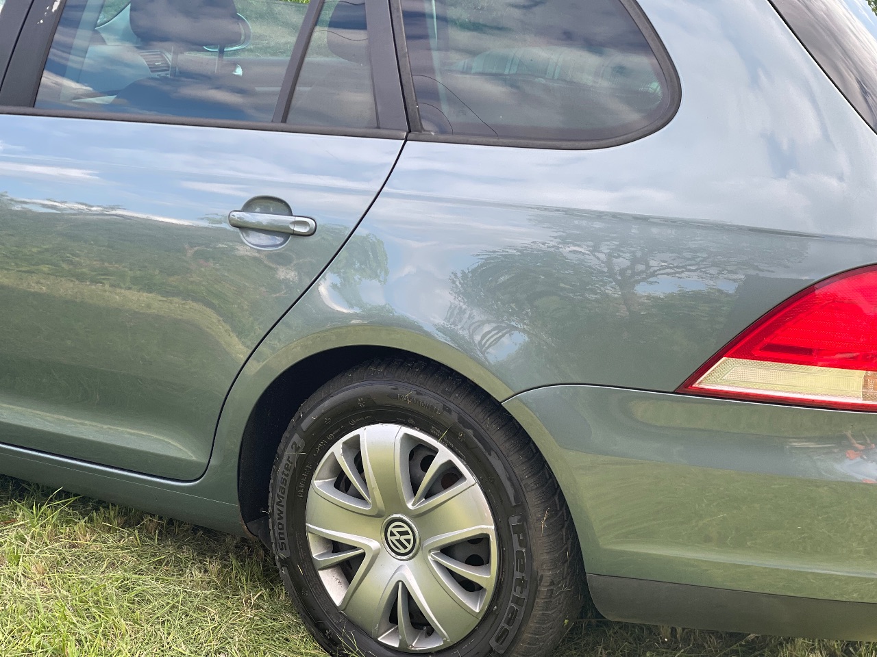 Volkswagen Golf - фото 8