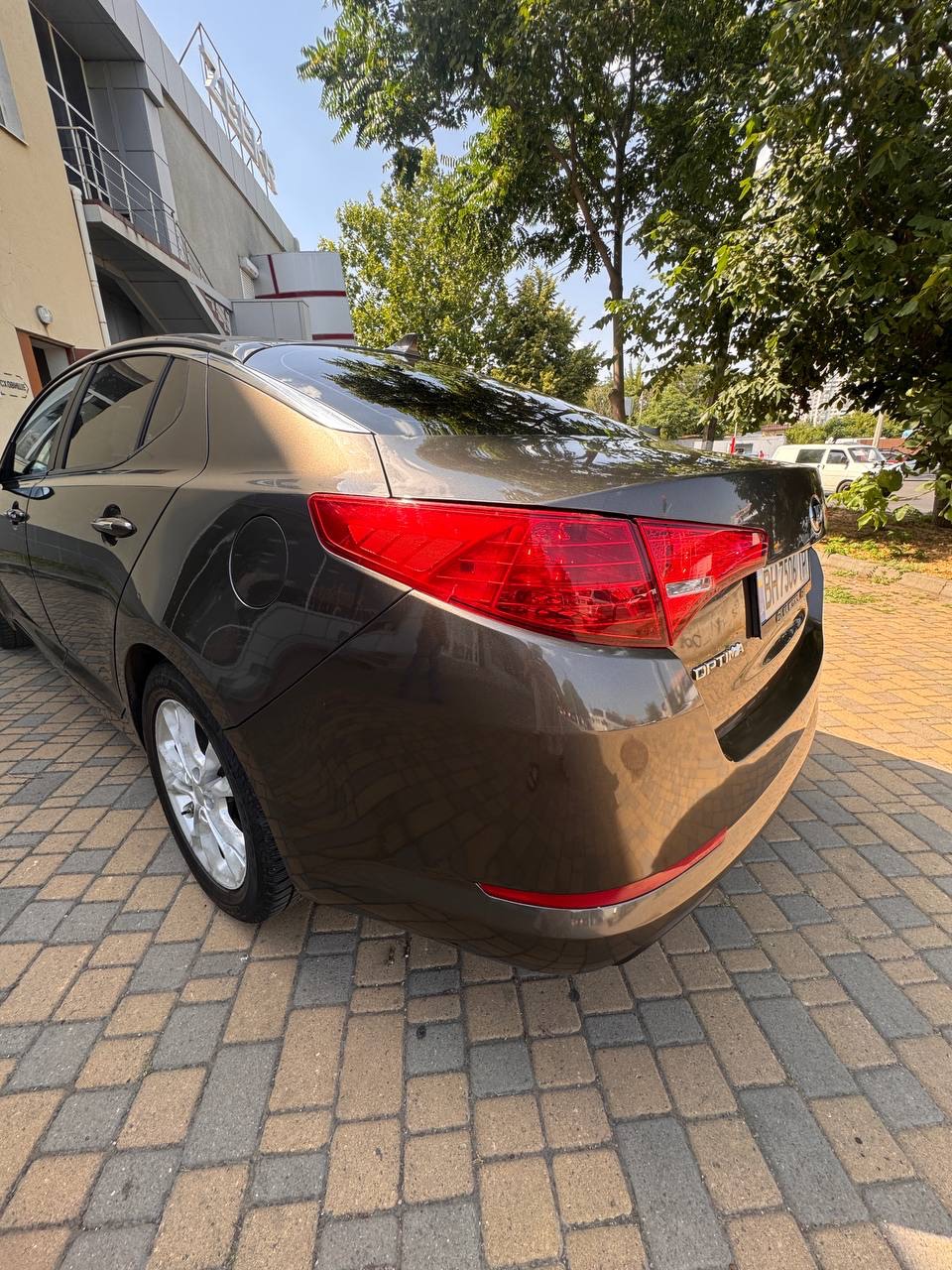 Kia Optima - фото 19