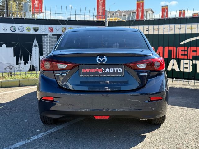 Mazda 3 - фото 4