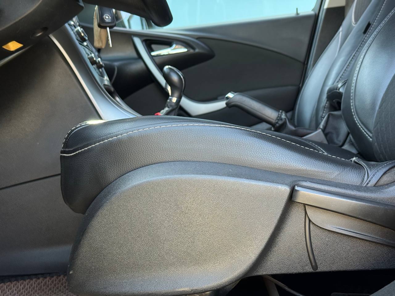 Opel Astra - фото 20