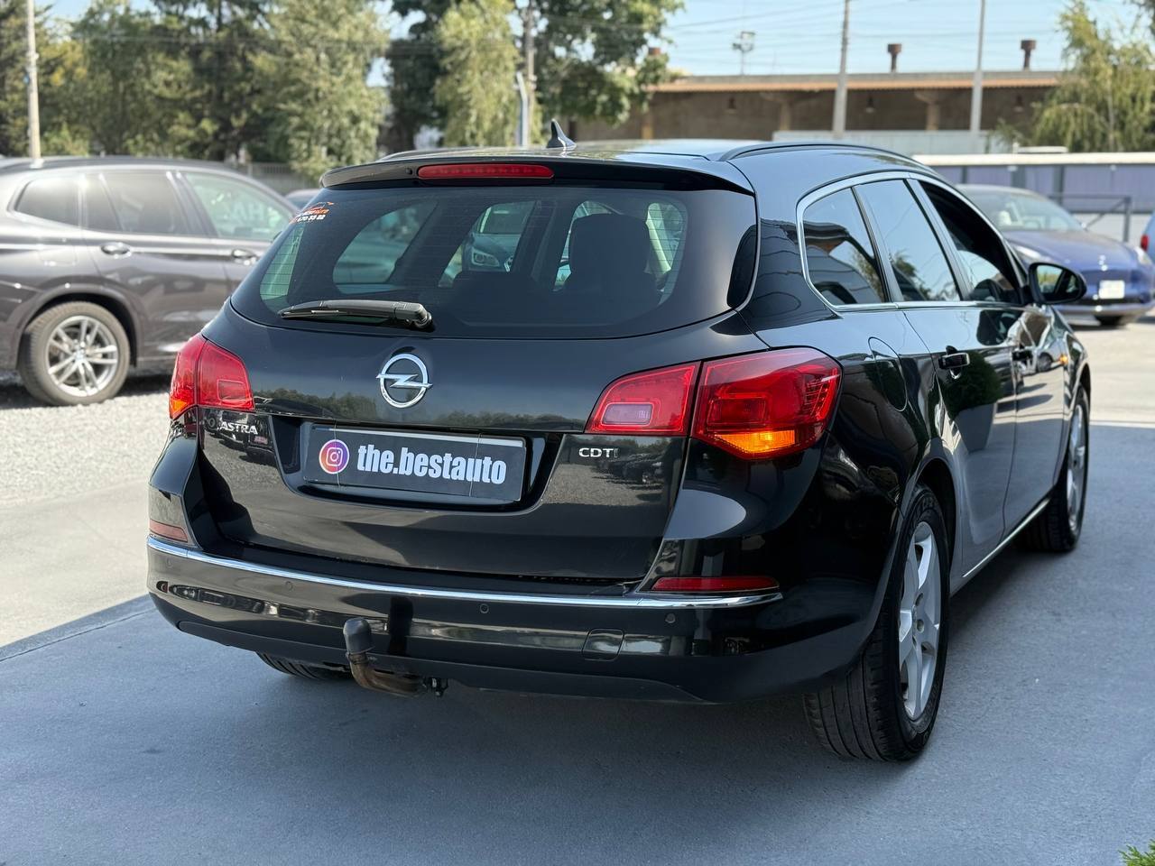 Opel Astra - фото 10