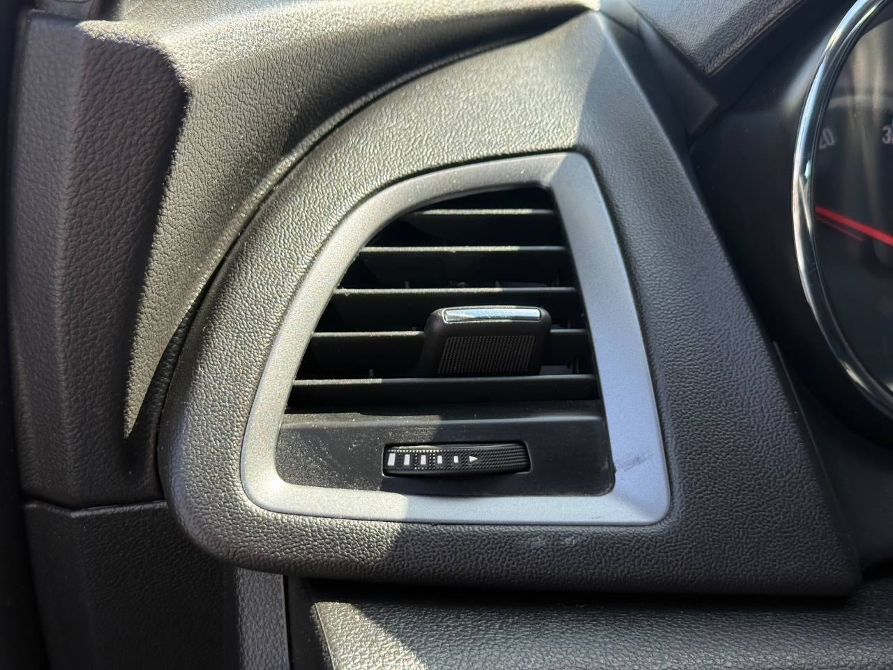 Opel Astra - фото 22