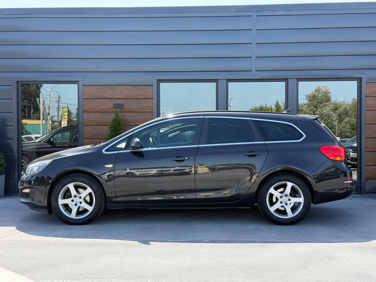 Opel Astra - фото 6