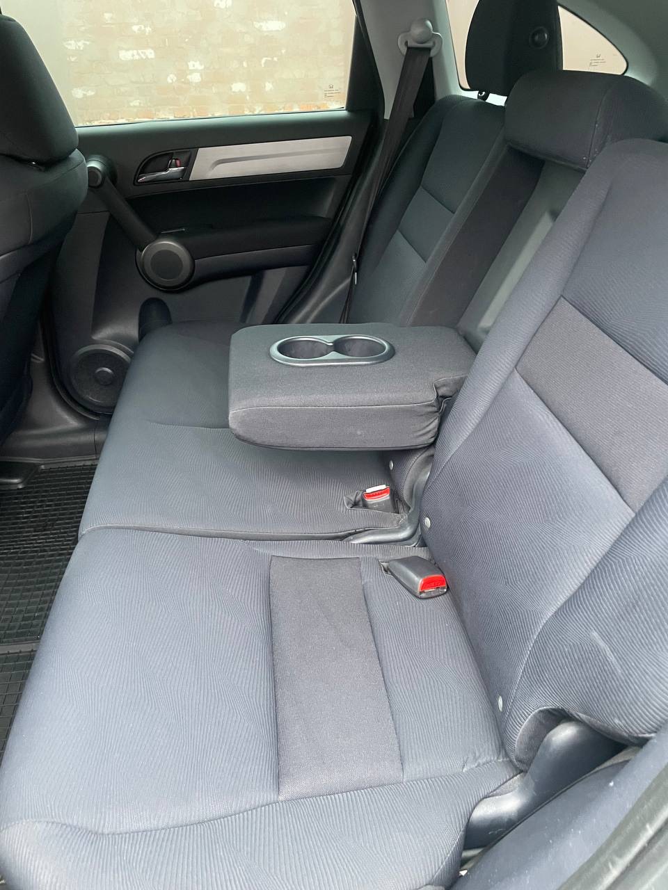 Honda CR-V - фото 11