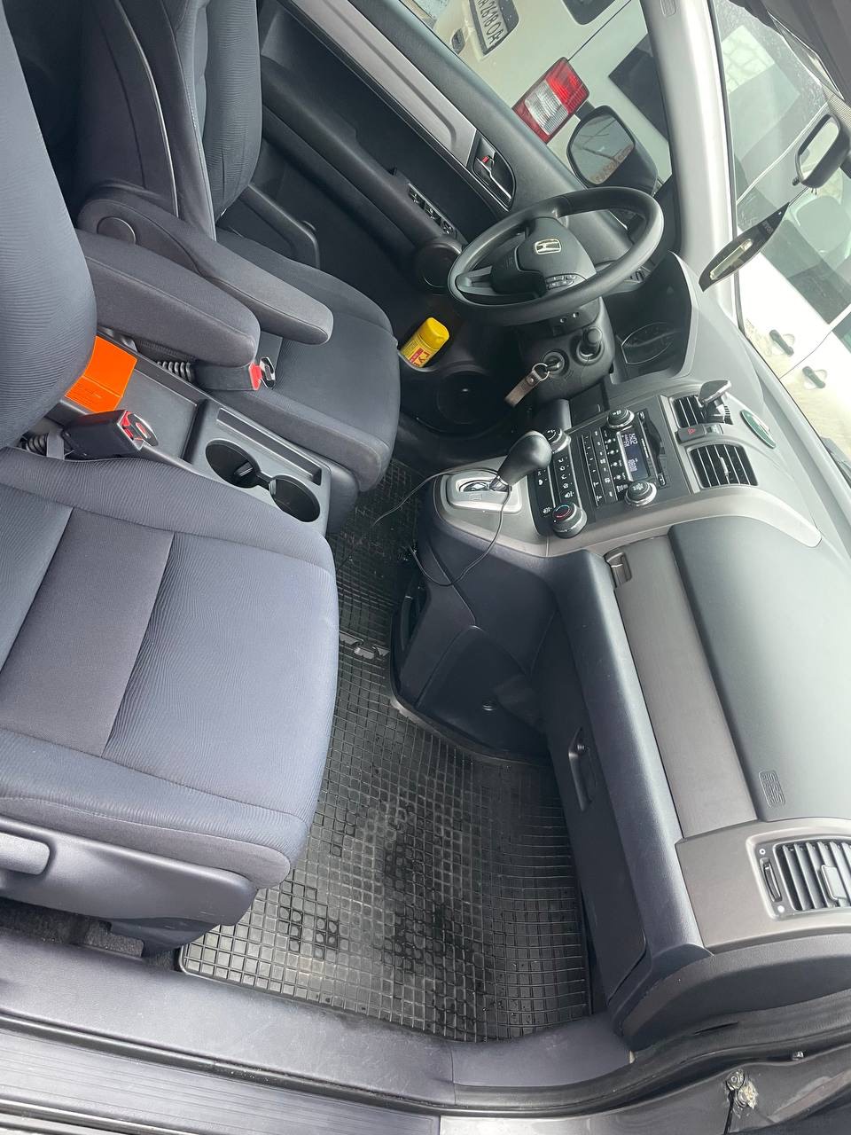 Honda CR-V - фото 16