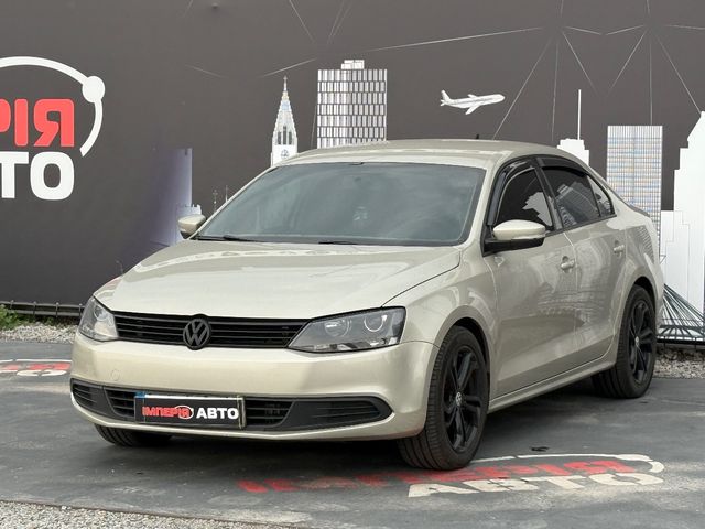Volkswagen Jetta - фото 3