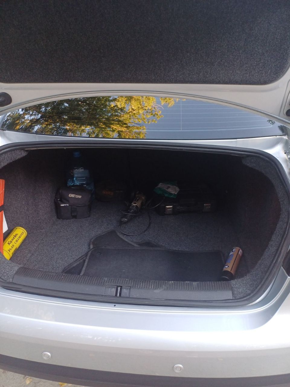 Volkswagen Jetta - фото 8