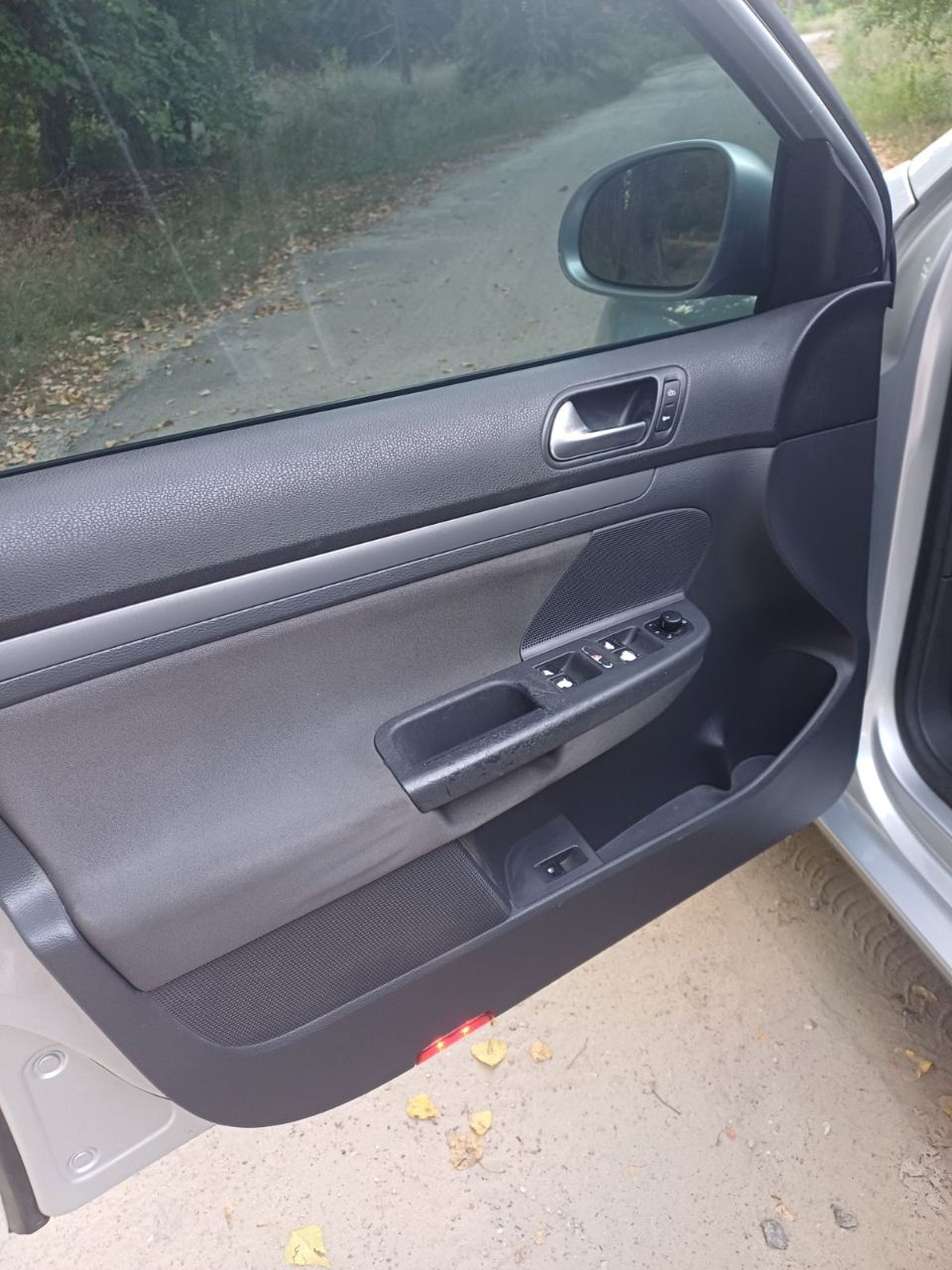 Volkswagen Jetta - фото 11