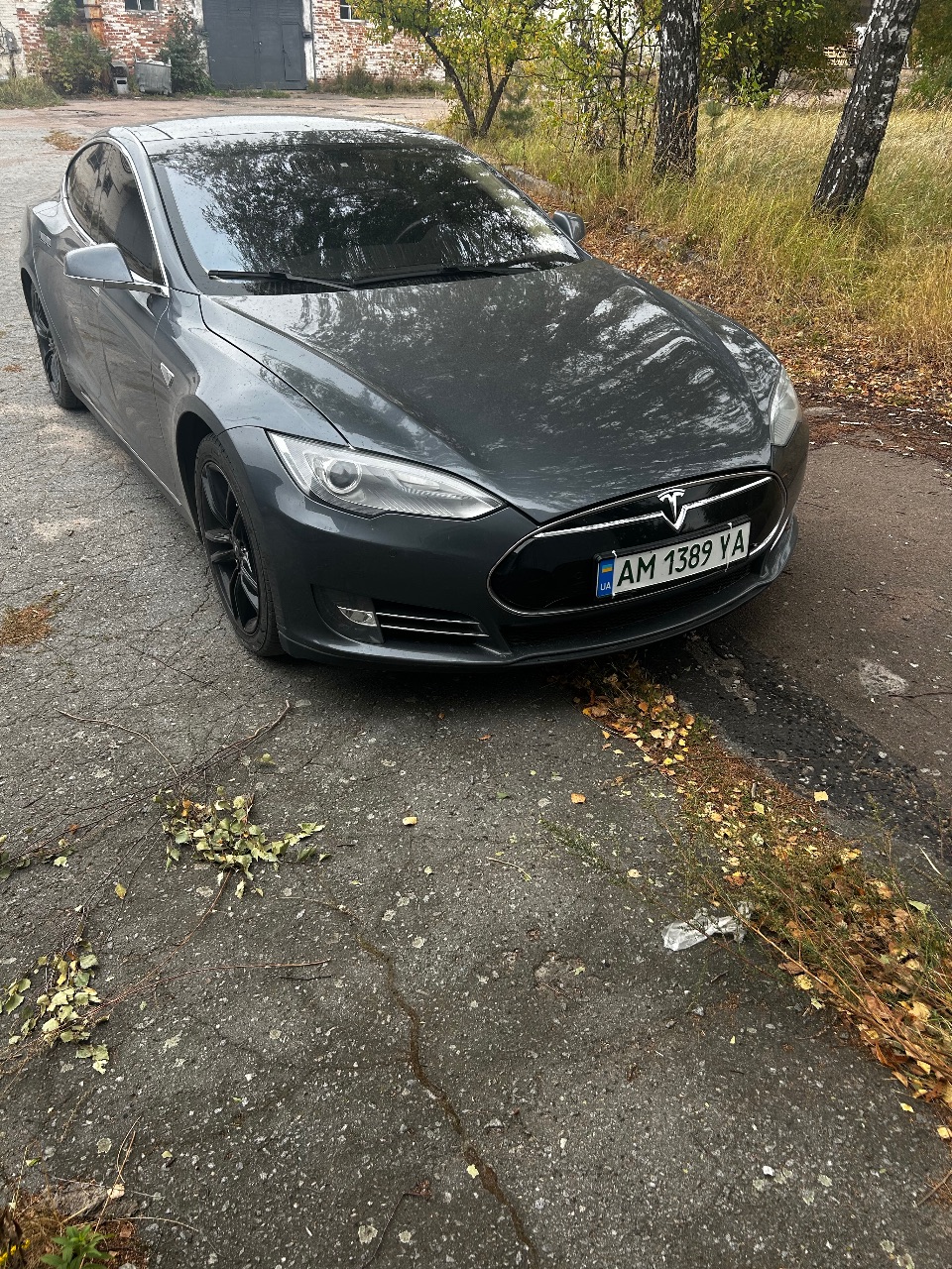 Tesla Model S - фото 5