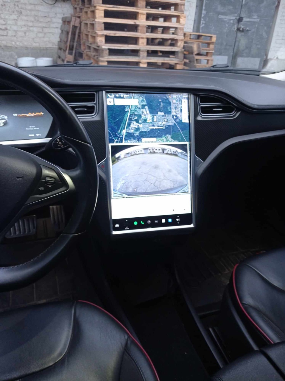 Tesla Model S - фото 13