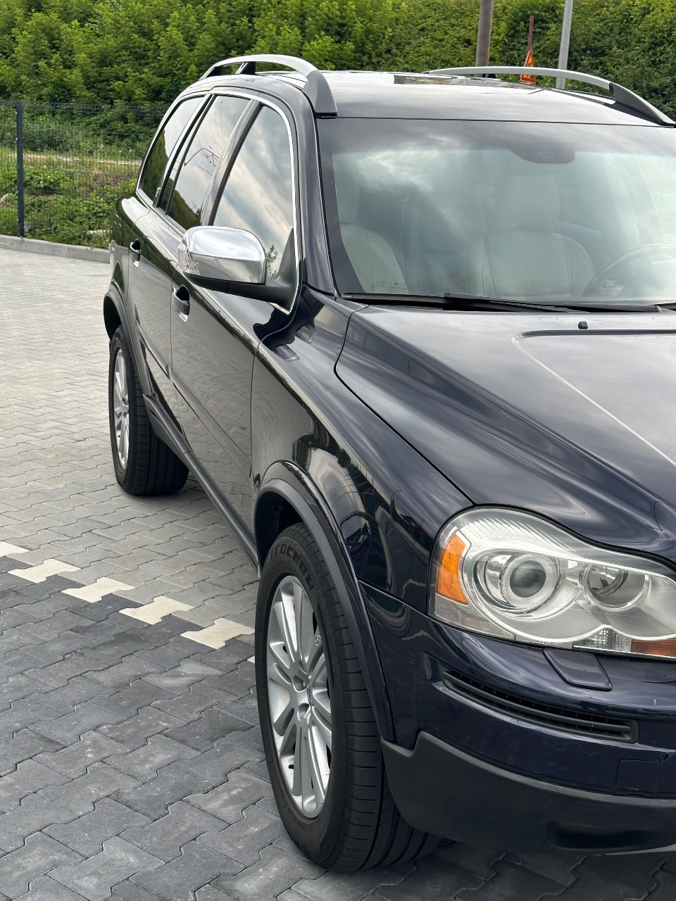 Volvo XC90 - фото 3