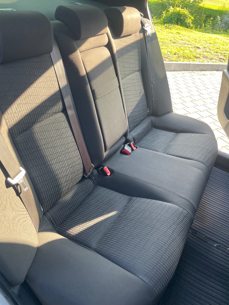 Toyota Avensis - фото 23