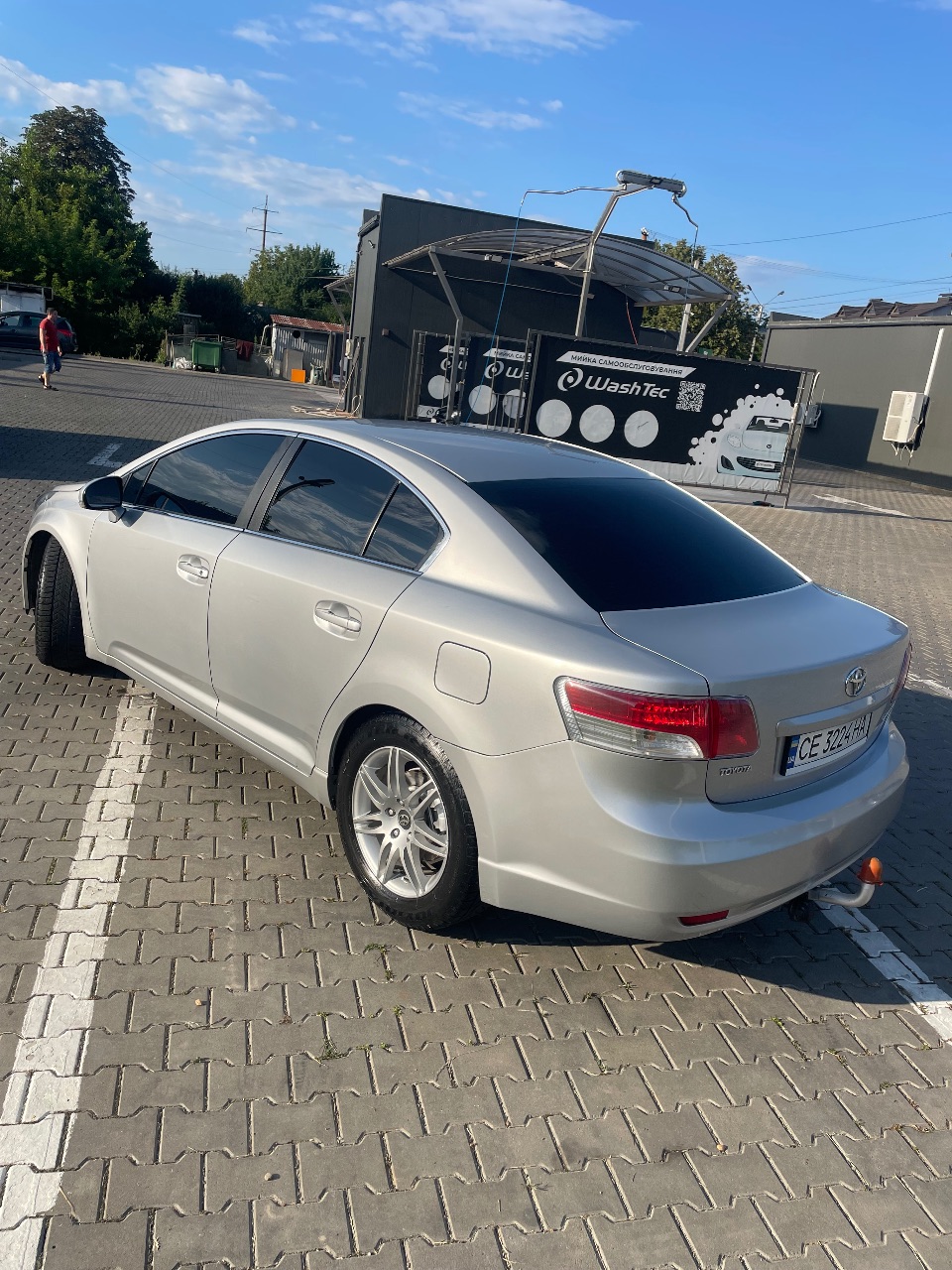 Toyota Avensis - фото 11