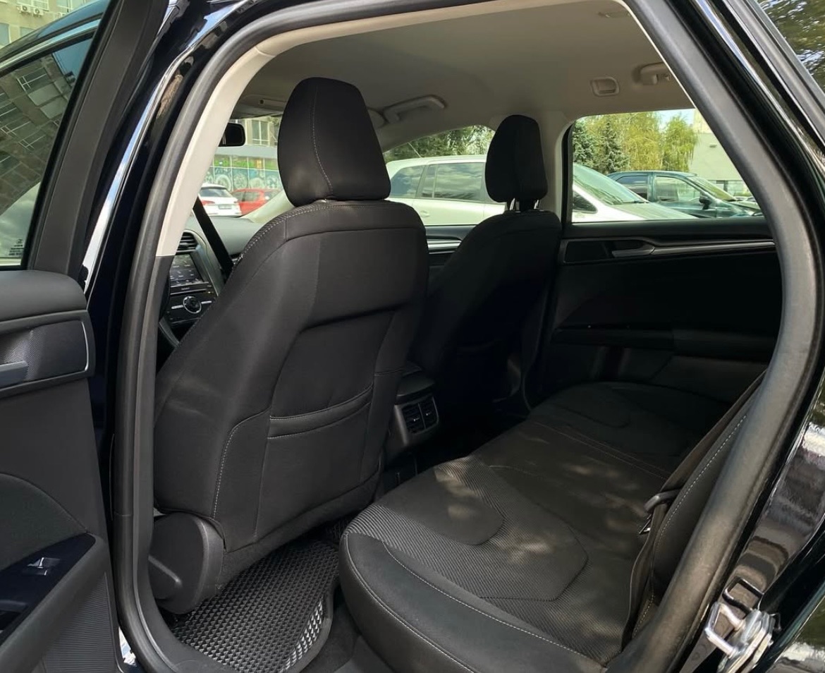 Ford Mondeo - фото 8