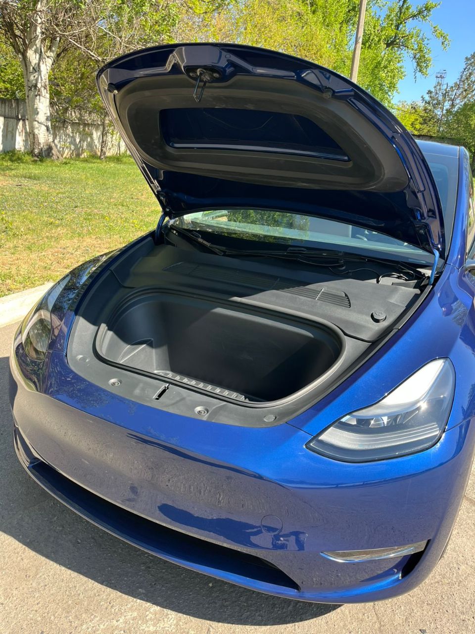 Tesla Model Y - фото 13