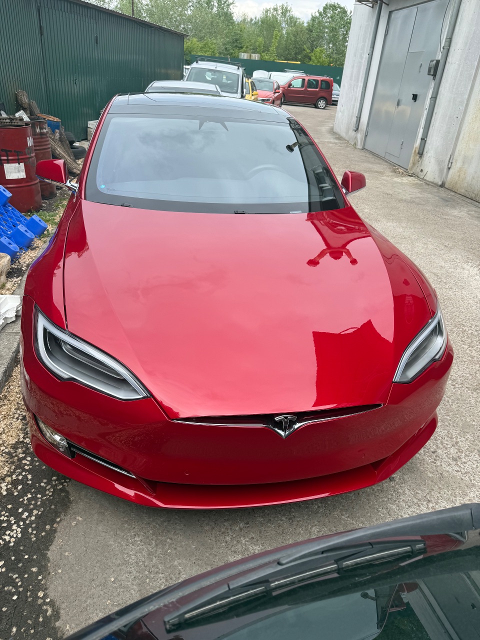 Tesla Model S - фото 18