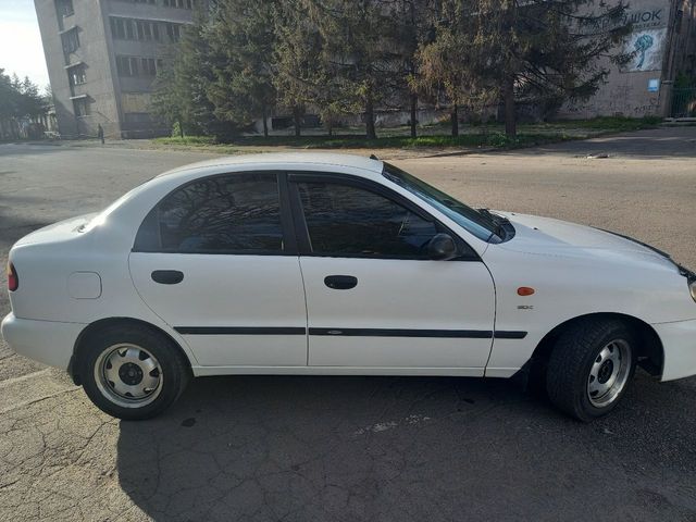 Daewoo Lanos - фото 4