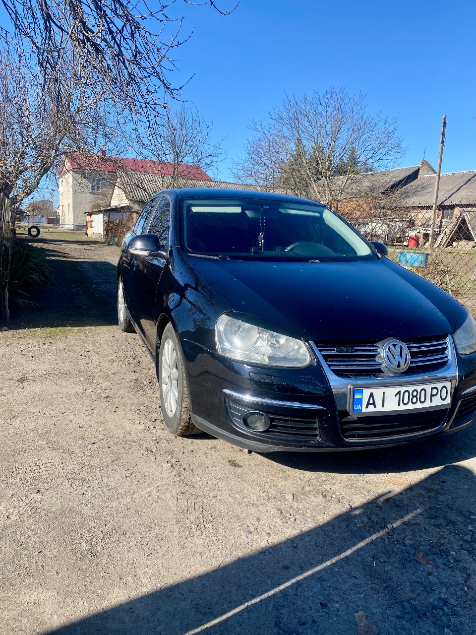 Volkswagen Jetta - фото 4