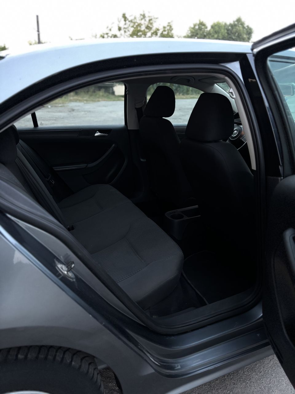 Volkswagen Jetta - фото 10