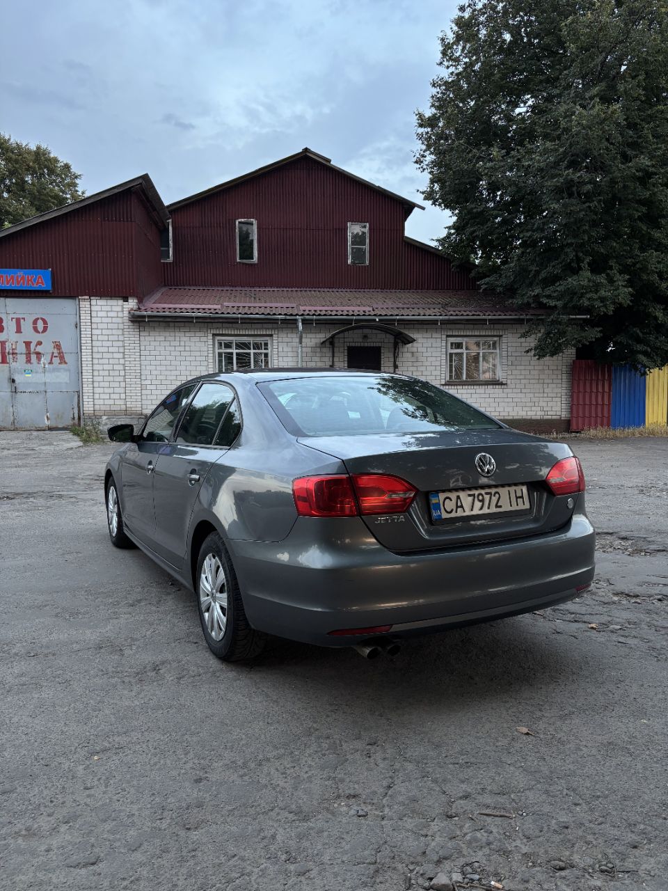 Volkswagen Jetta - фото 8