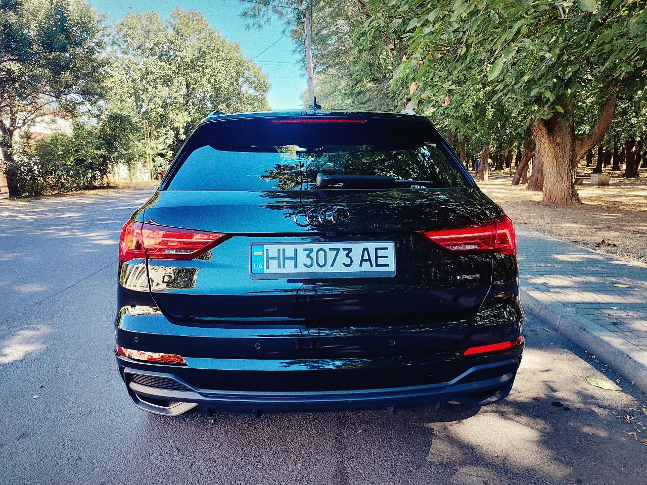 Audi Q3 - фото 6