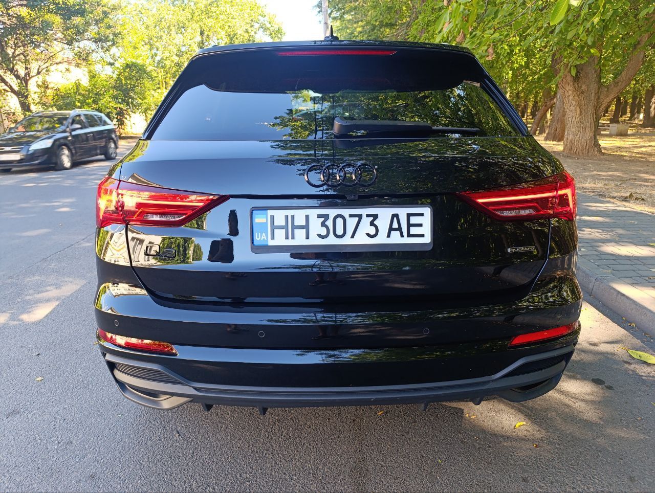 Audi Q3 - фото 7