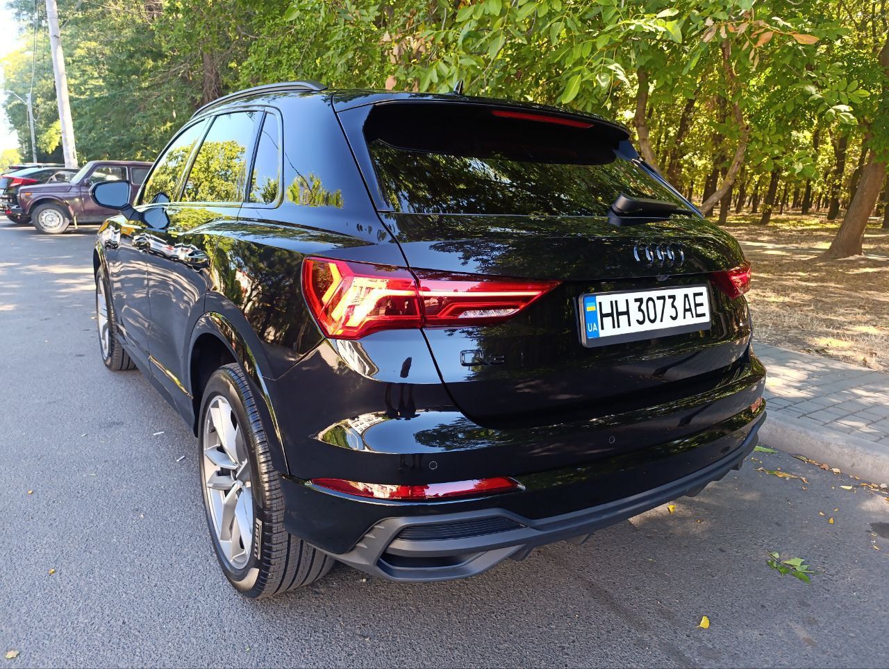 Audi Q3 - фото 13