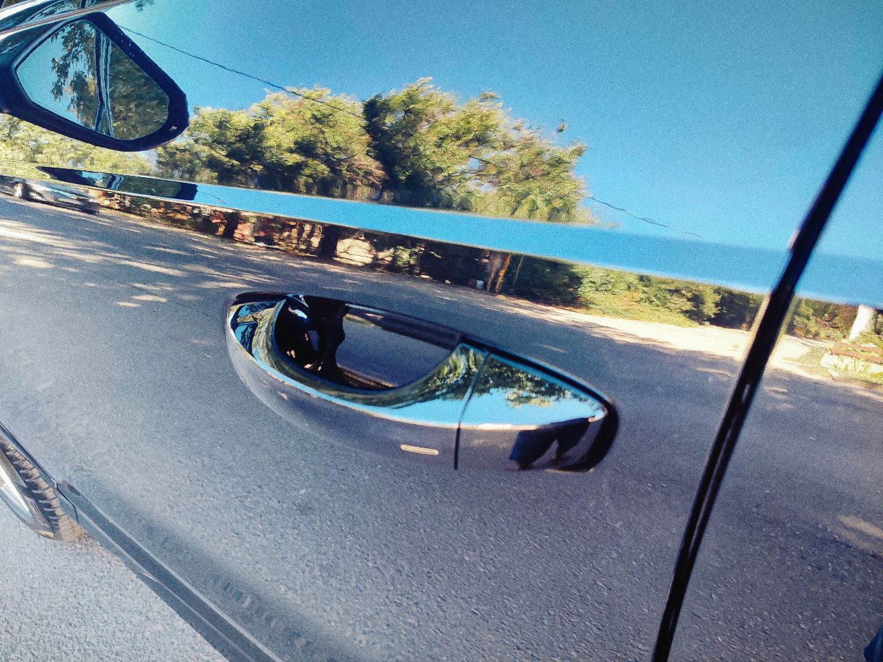 Audi Q3 - фото 24