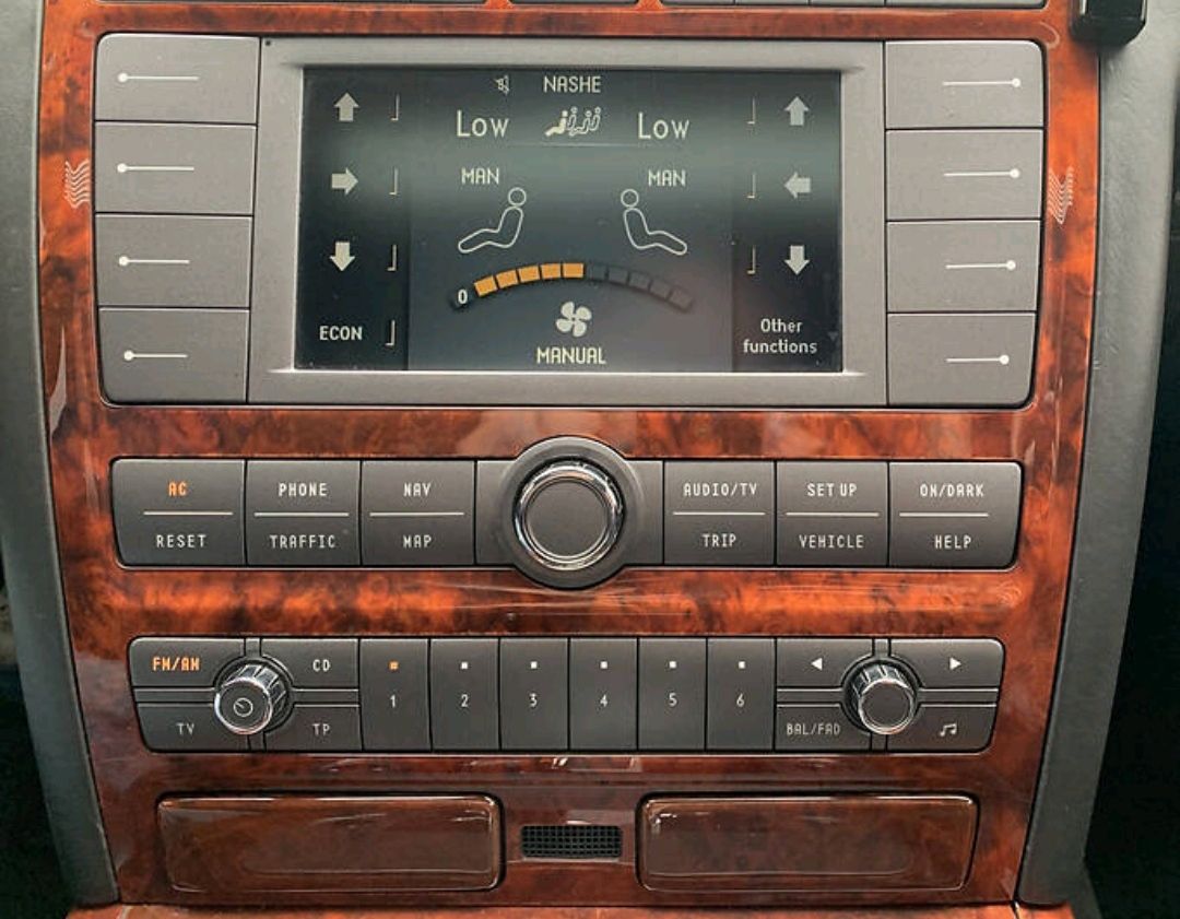 Volkswagen Phaeton - фото 13