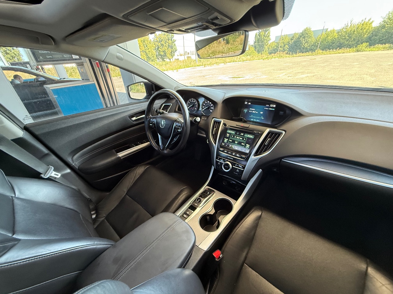 Acura TLX - фото 10