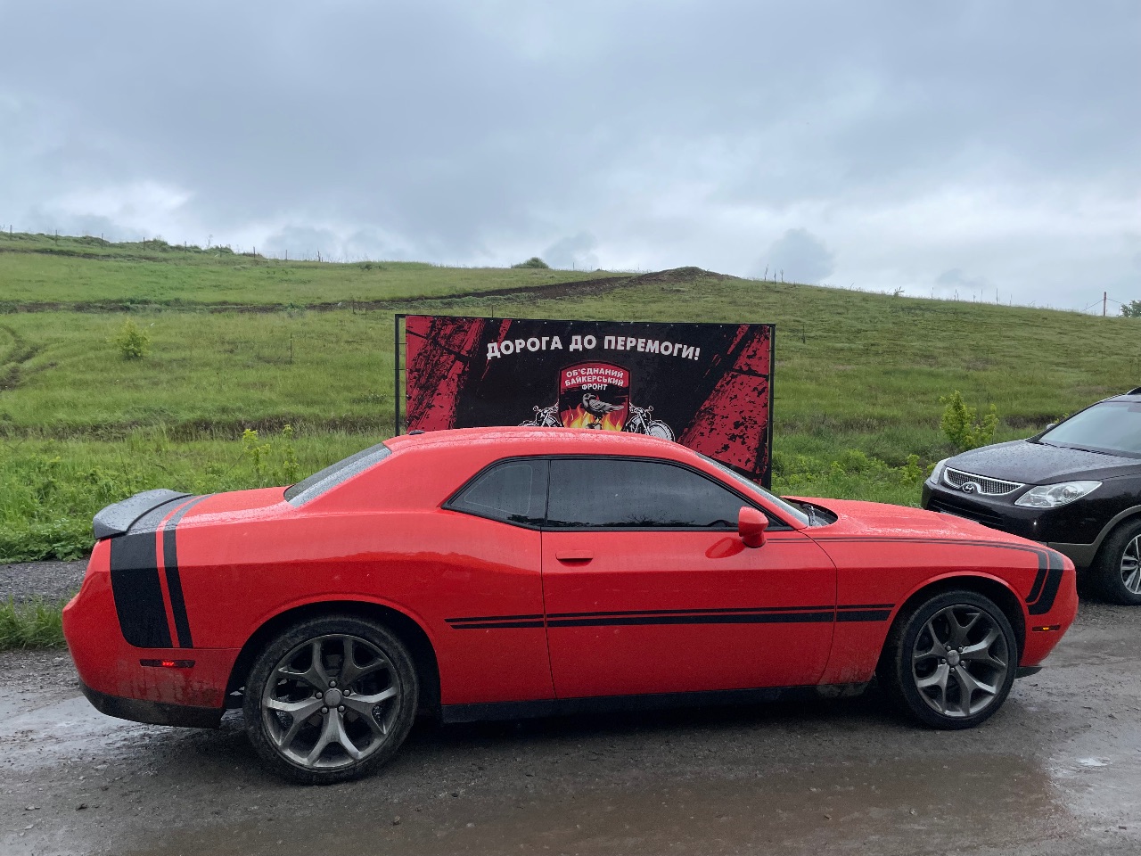 Dodge Challenger - фото 6