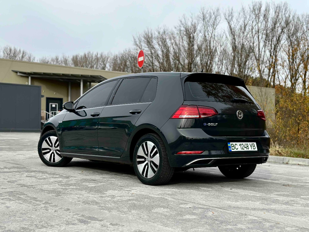 Volkswagen Golf - фото 7