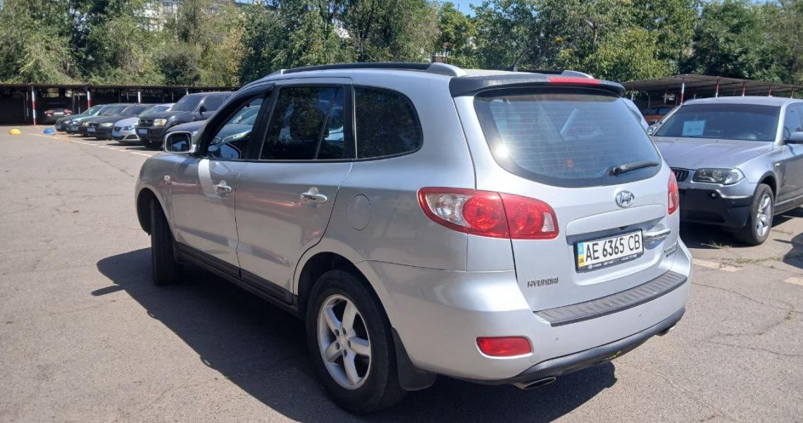 Hyundai Santa Fe - фото 4